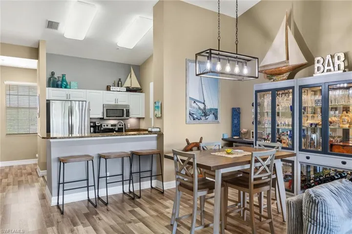 12601  Las Olas  LN, Fort Myers, FL 33919