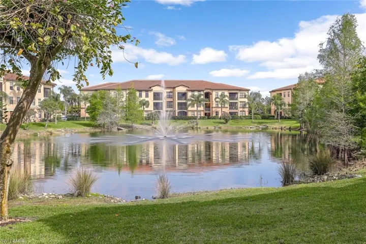 12970  Positano  CIR, Naples, FL 34105