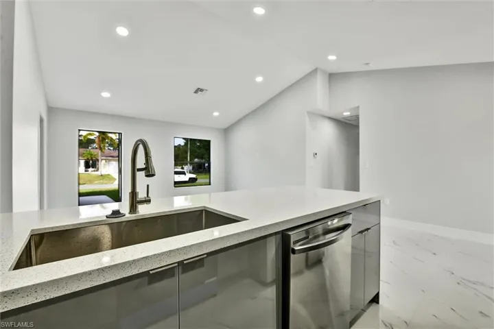 315 Loire Ave S, Lehigh Acres Fl 33974