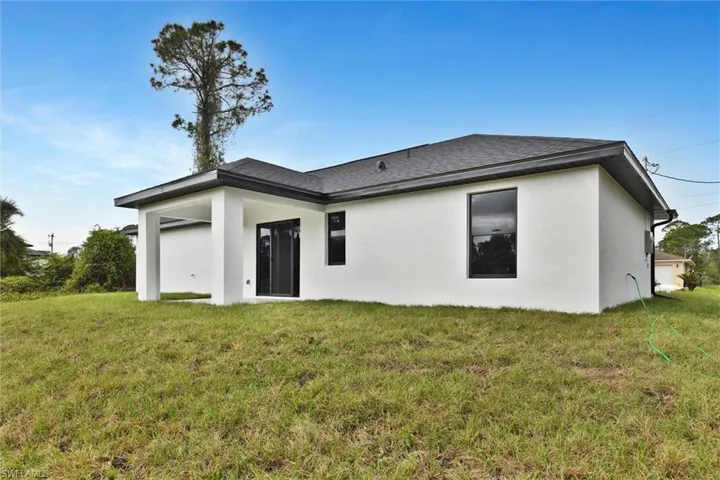 315 Loire Ave S, Lehigh Acres Fl 33974