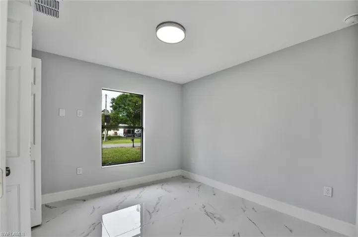 315 Loire Ave S, Lehigh Acres Fl 33974