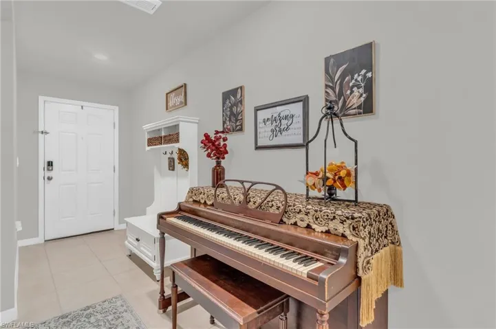 Misc room featuring light tile patterned flooring