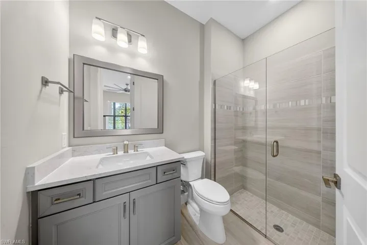 First Floor Front Ensuite Bath