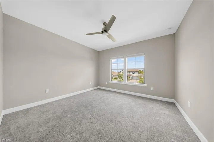 2nd Floor Ensuite Guest Room