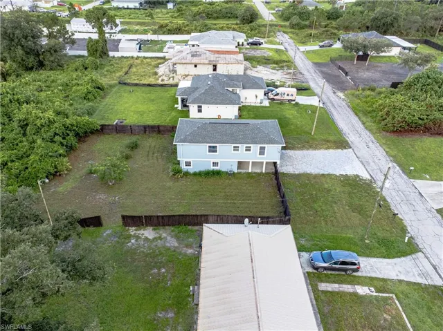 2922  3rd SW ST, Lehigh Acres, FL 33976