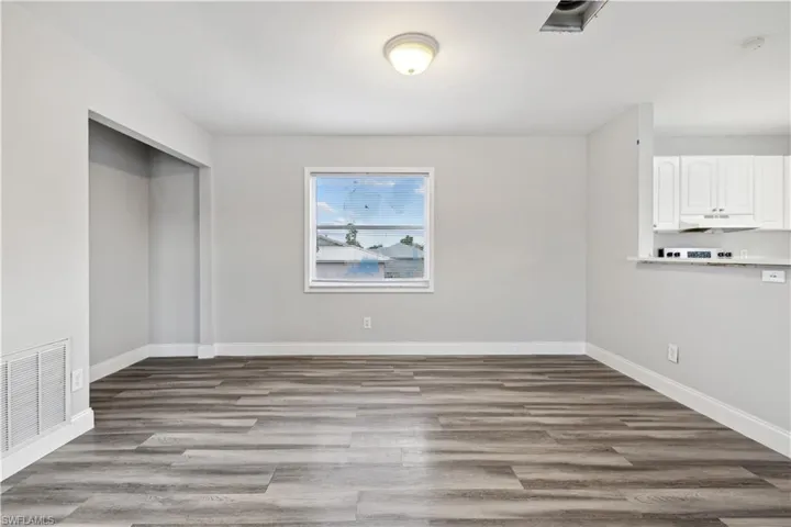 2922  3rd SW ST, Lehigh Acres, FL 33976