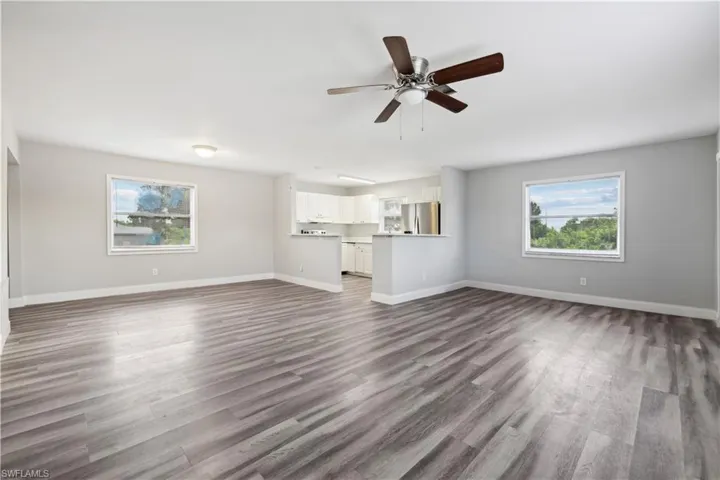 2922  3rd SW ST, Lehigh Acres, FL 33976