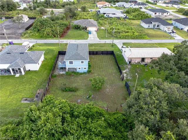 2922  3rd SW ST, Lehigh Acres, FL 33976