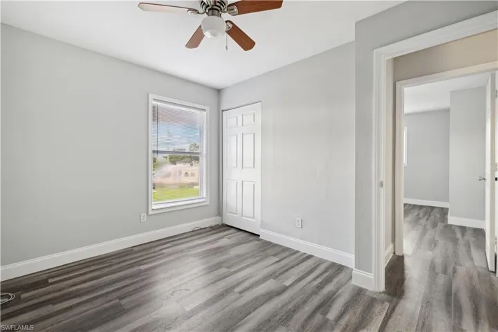 2922  3rd SW ST, Lehigh Acres, FL 33976