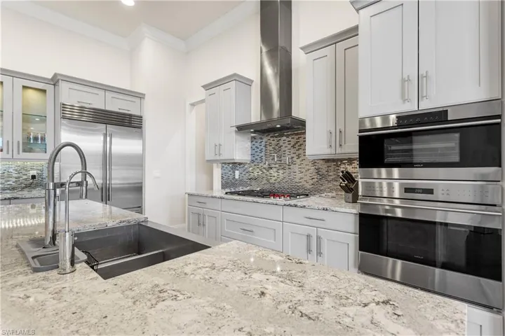 5501 Harbour Preserve Cir, Cape Coral, Florida 33914