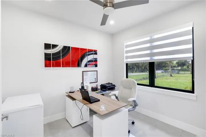 2759 18th Ave Se, Naples, Florida 34117