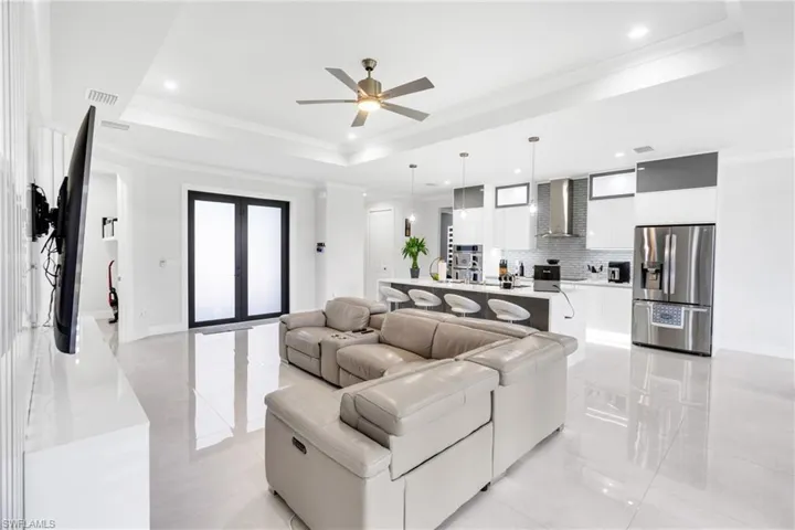 2759 18th Ave Se, Naples, Florida 34117
