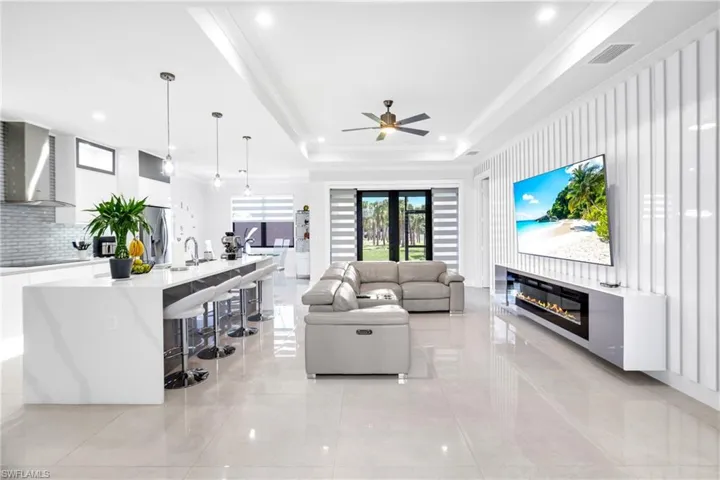 2759 18th Ave Se, Naples, Florida 34117