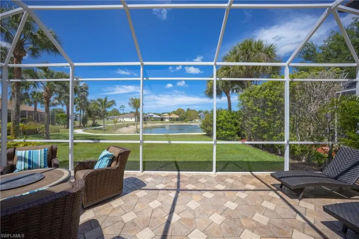 2844 Coco Lakes Dr, Naples, Florida 34105