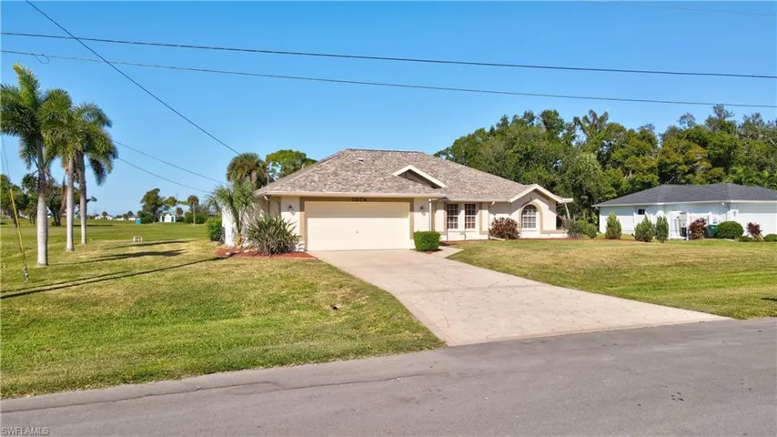 1574 Nw 28th Ave, Cape Coral, Florida 33993