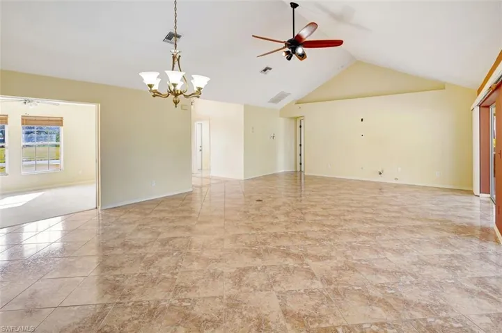 1574 Nw 28th Ave, Cape Coral, Florida 33993
