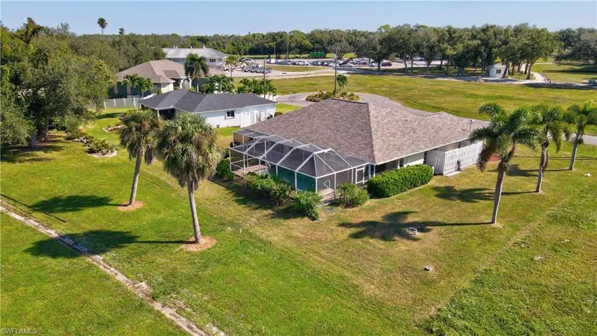 1574 Nw 28th Ave, Cape Coral, Florida 33993