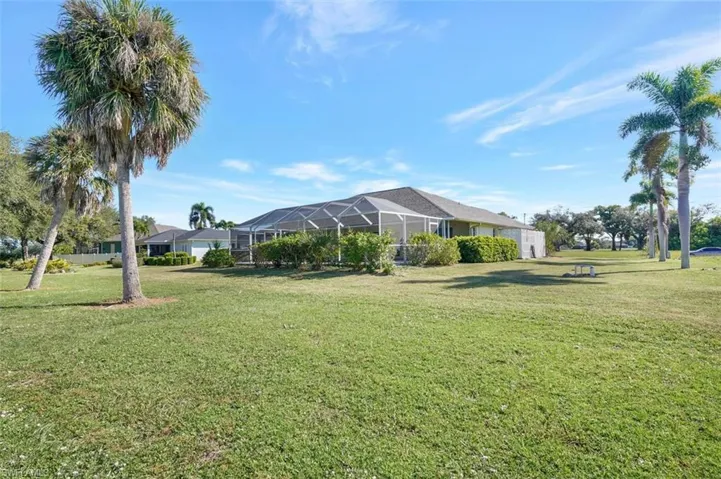 1574 Nw 28th Ave, Cape Coral, Florida 33993