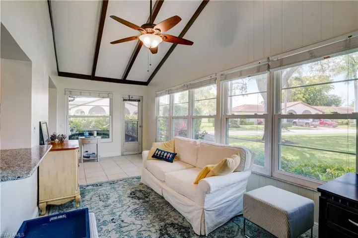 1078  Forest Lakes  DR, Naples, FL 34105