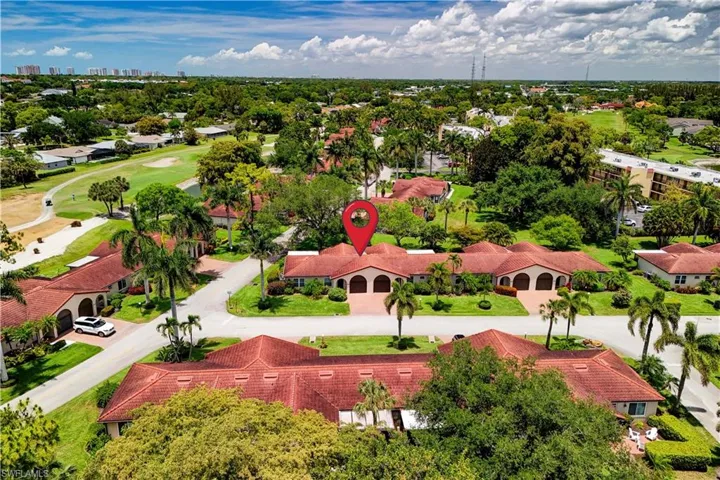 1078  Forest Lakes  DR, Naples, FL 34105