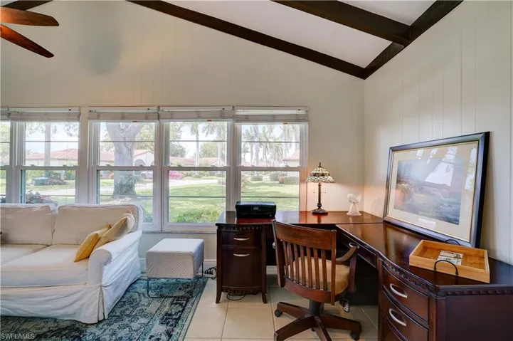 1078  Forest Lakes  DR, Naples, FL 34105