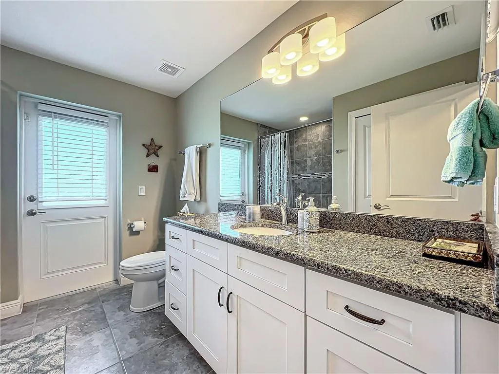 646 5th PL, Cape Coral, FL 33909,224081540