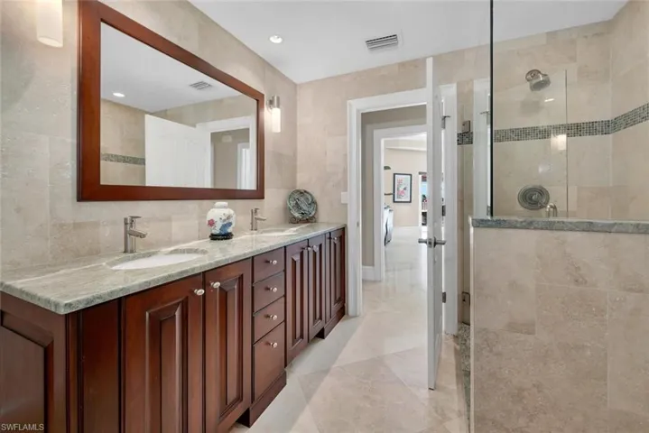 173 Edgemere Way S, Naples Fl 34105