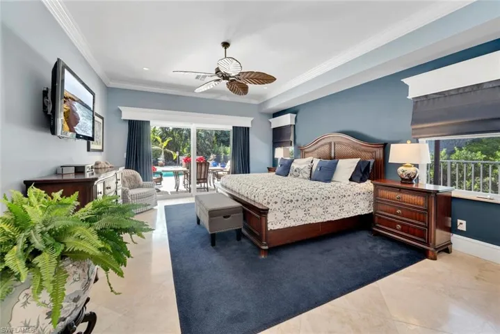 173 Edgemere Way S, Naples Fl 34105