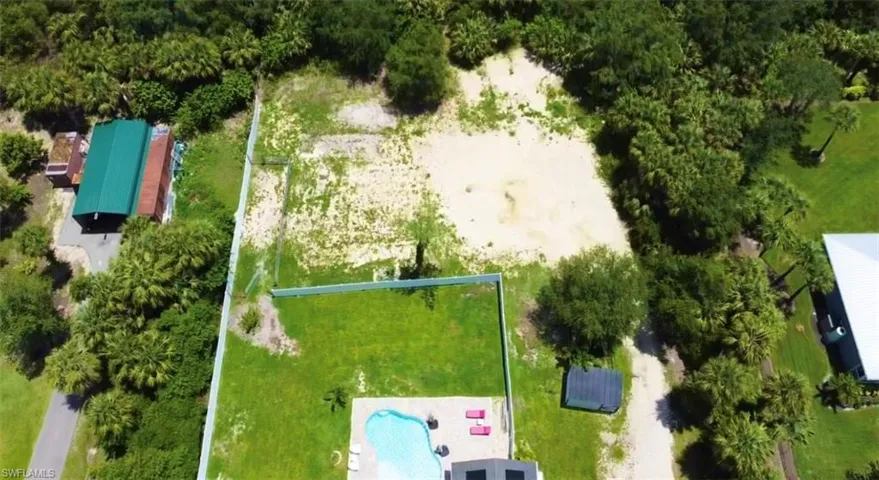 482  10th NW AVE, Naples, FL 34120