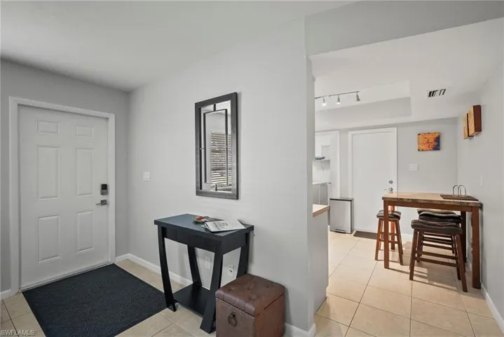788  102nd N AVE, Naples, FL 34108