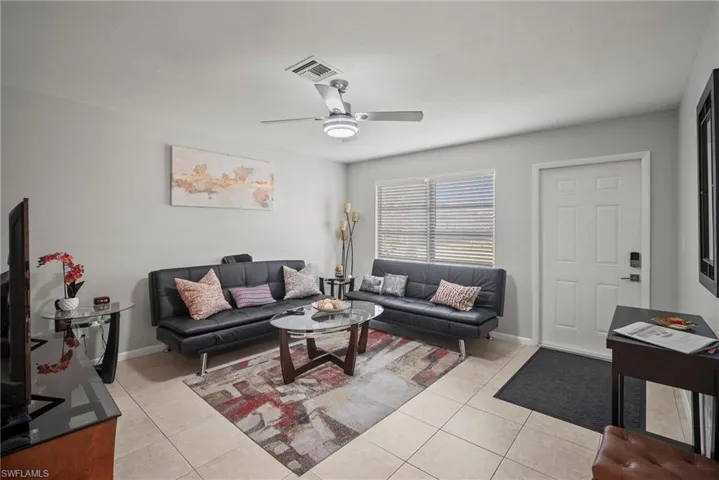 788  102nd N AVE, Naples, FL 34108