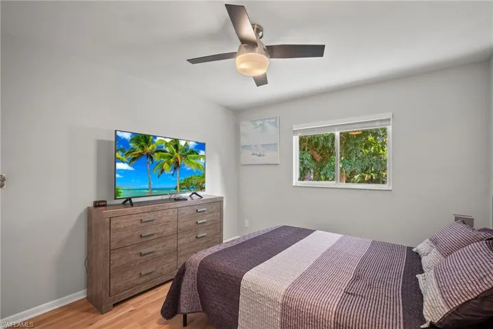 788  102nd N AVE, Naples, FL 34108