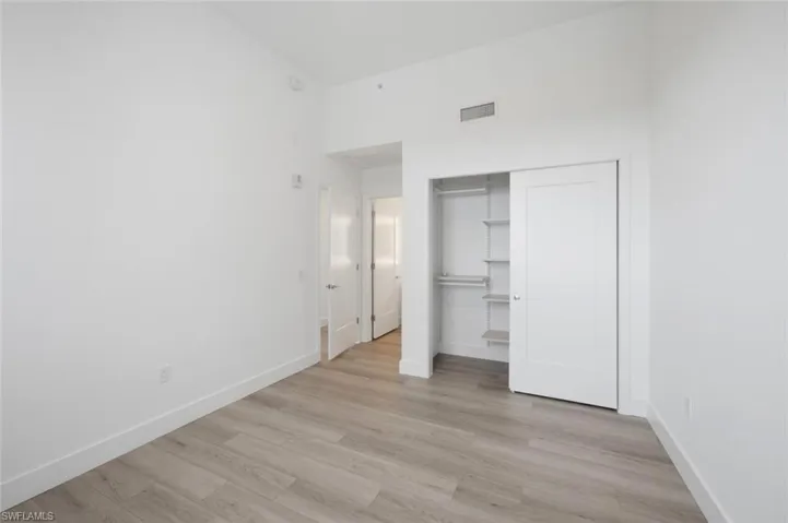 1950 Mayfair St Ph7, Naples, Florida 34104