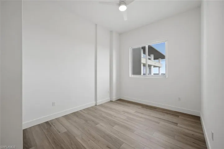 1950 Mayfair St Ph7, Naples, Florida 34104