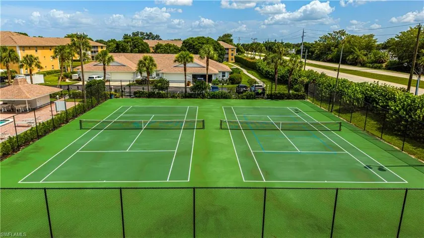 9600 Victoria Ln 108, Naples, Florida 34109