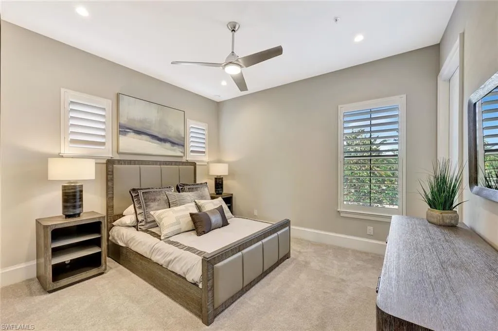 16358 Corsica WAY, Naples, FL 34110,225036029