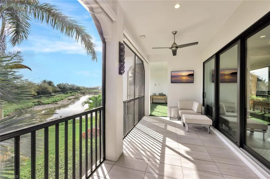 16358 Corsica WAY, Naples, FL 34110,225036029