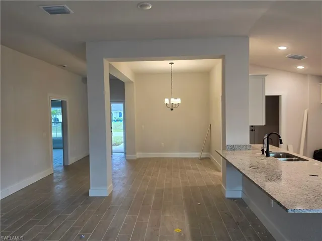 2510 Nw 18th Ave, Cape Coral, Florida 33993