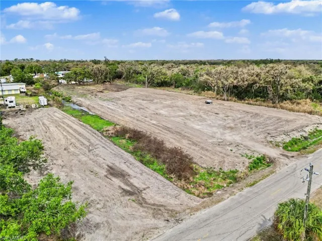 1097 Marshall Field Rd, Labelle, Florida 33935
