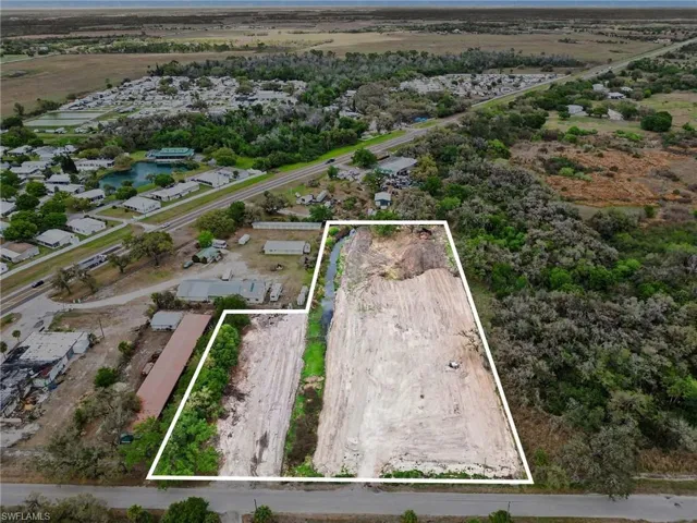 1097 Marshall Field Rd, Labelle, Florida 33935