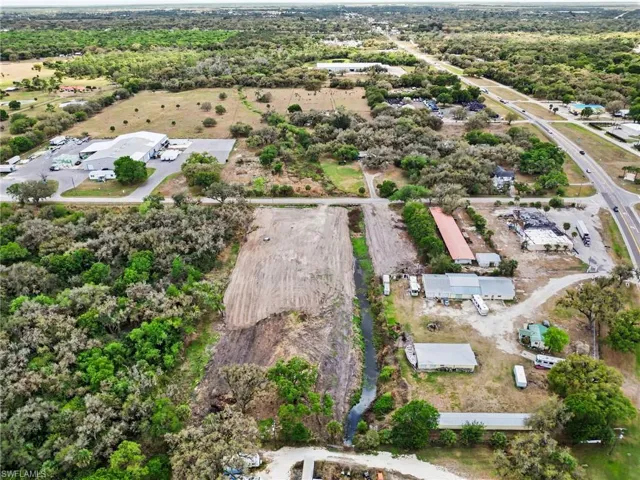 1097 Marshall Field Rd, Labelle, Florida 33935