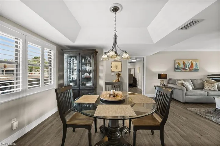 1790  Imperial Golf Course  BLVD, Naples, FL 34110