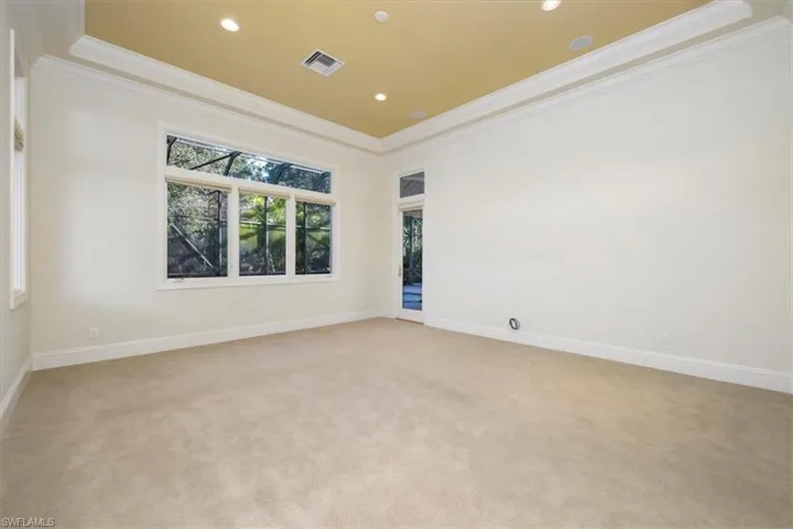 Owner's access to covered lanai