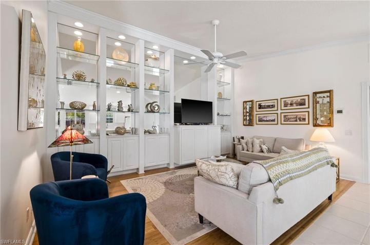 3017 Futuna LN, NAPLES FL 34119
