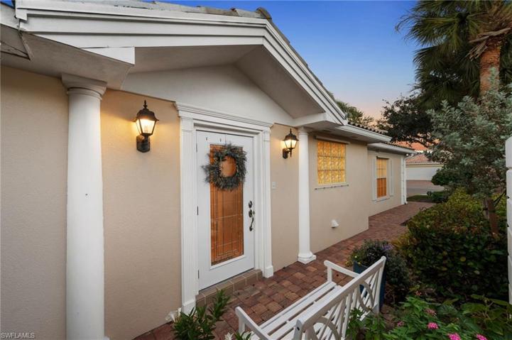 3017 Futuna LN, NAPLES FL 34119