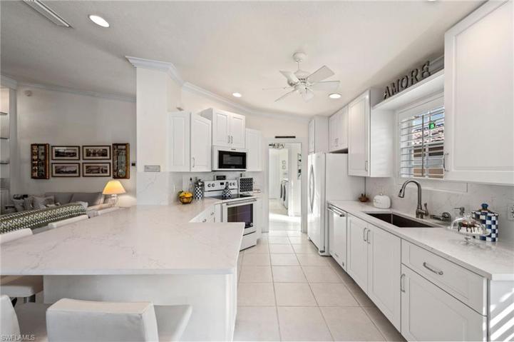 3017 Futuna LN, NAPLES FL 34119