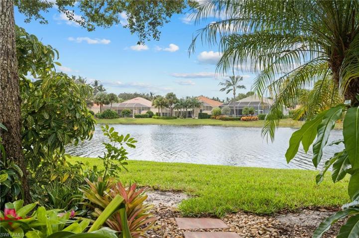 3017 Futuna LN, NAPLES FL 34119