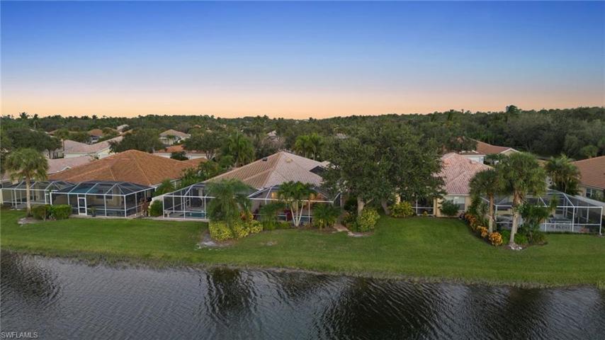 3017 Futuna LN, NAPLES FL 34119