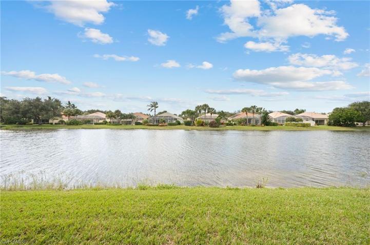 3017 Futuna LN, NAPLES FL 34119