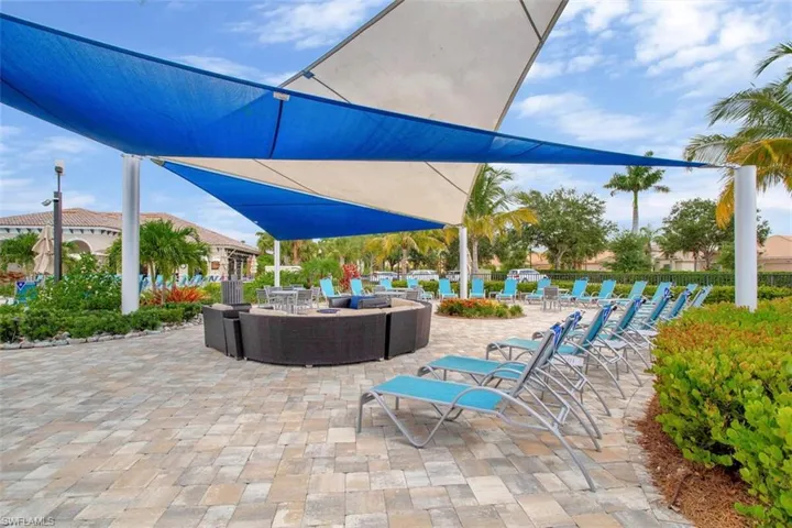 View of patio / terrace with an outdoor living space